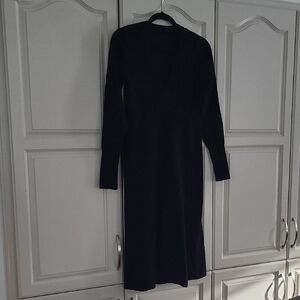 Elegant Black Long Sleeve Dress